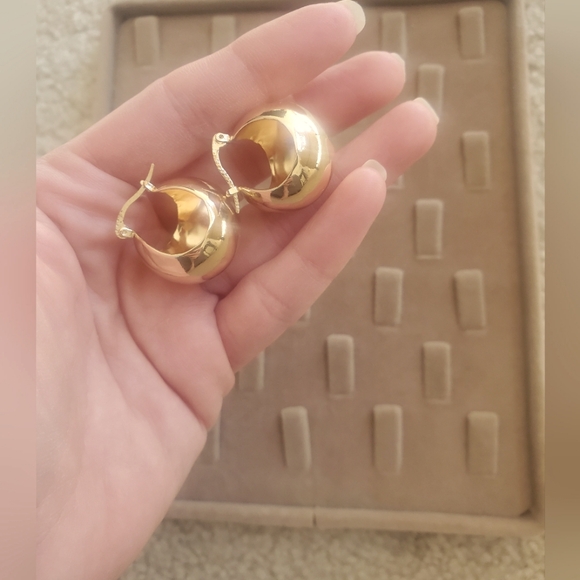 COPY - Women's gold earrings - Picture 3 of 4